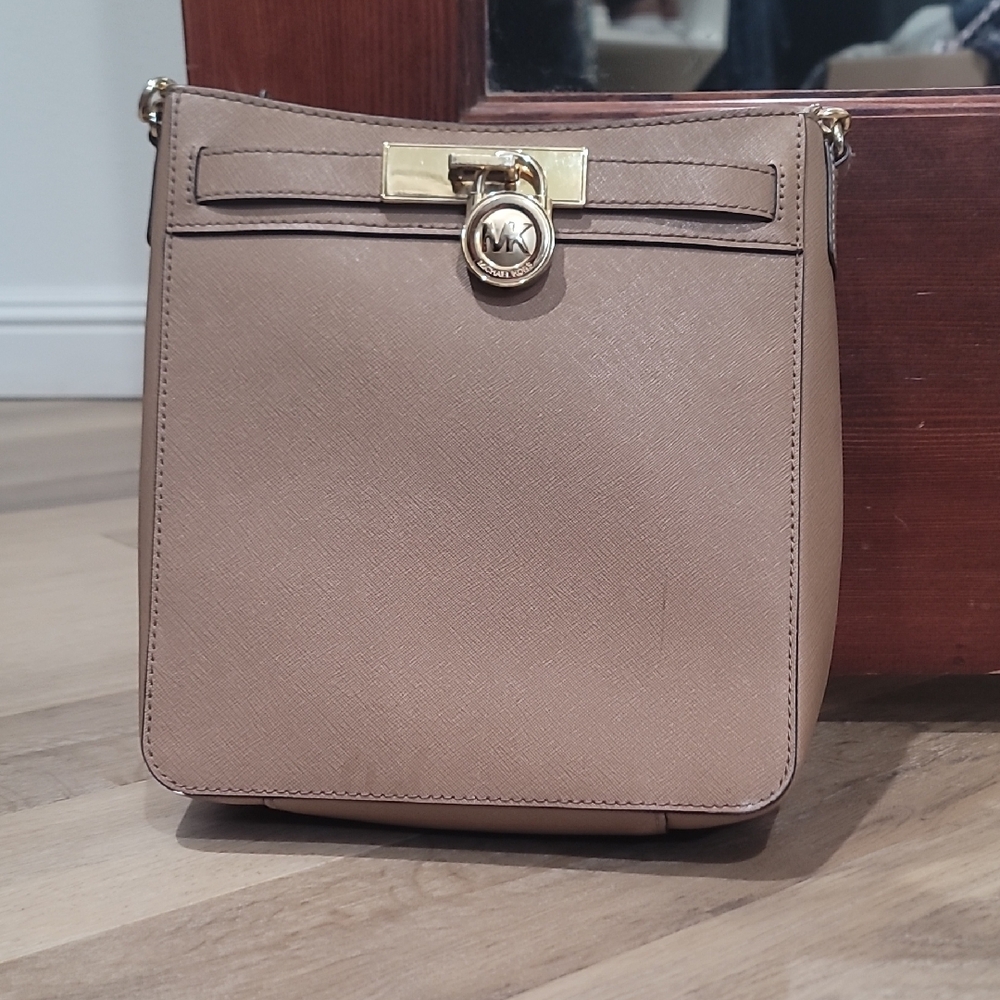 Michael Kors Beige Crossbody Bag with Gold Accents